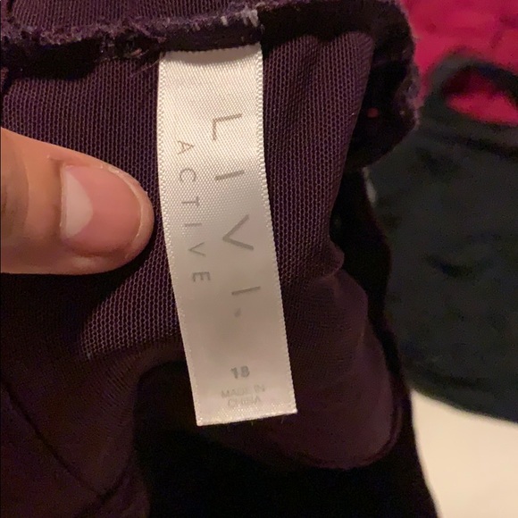 Sports bras size 18 and 1XL - Picture 5 of 9